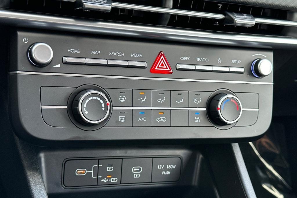 new 2025 Hyundai Tucson car, priced at $29,690