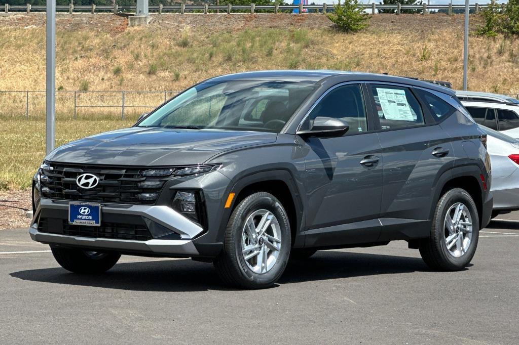 new 2025 Hyundai Tucson car, priced at $29,690