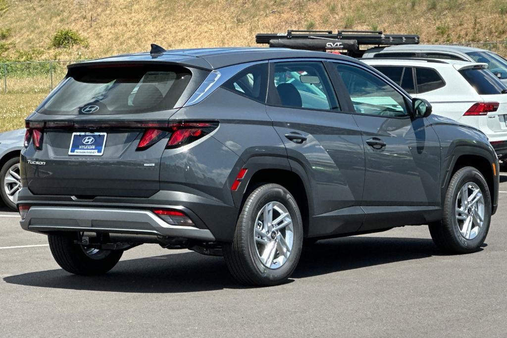new 2025 Hyundai Tucson car, priced at $29,690