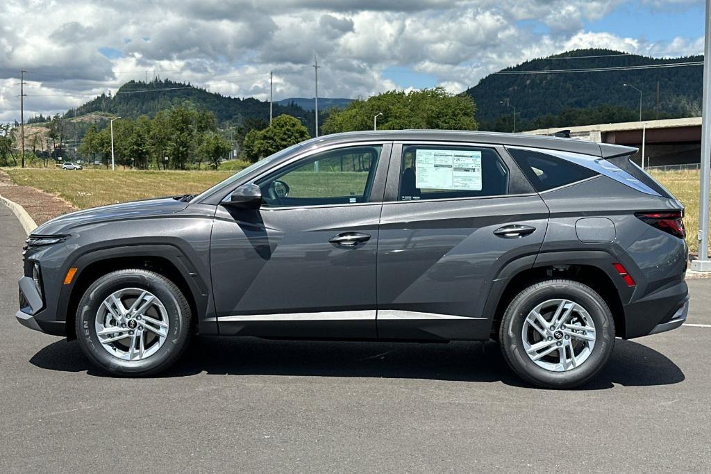 new 2025 Hyundai Tucson car, priced at $29,690