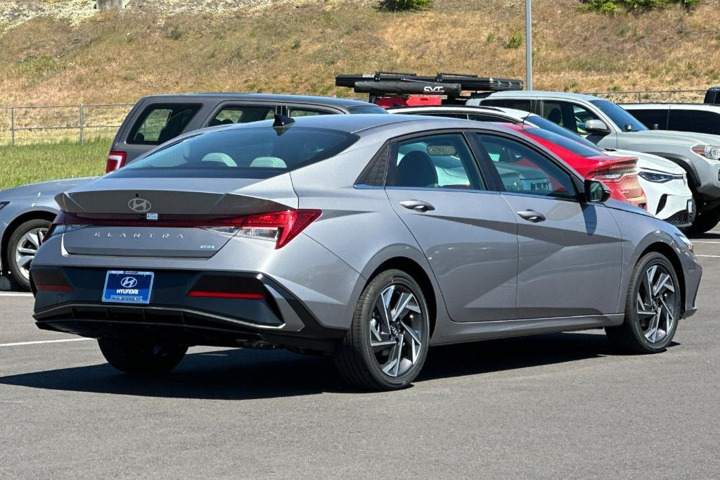 new 2025 Hyundai ELANTRA HEV car, priced at $29,524