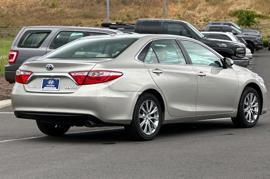 used 2015 Toyota Camry Hybrid car, priced at $15,988