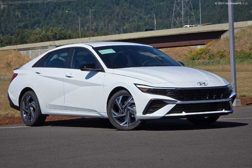 new 2025 Hyundai Elantra car, priced at $23,606