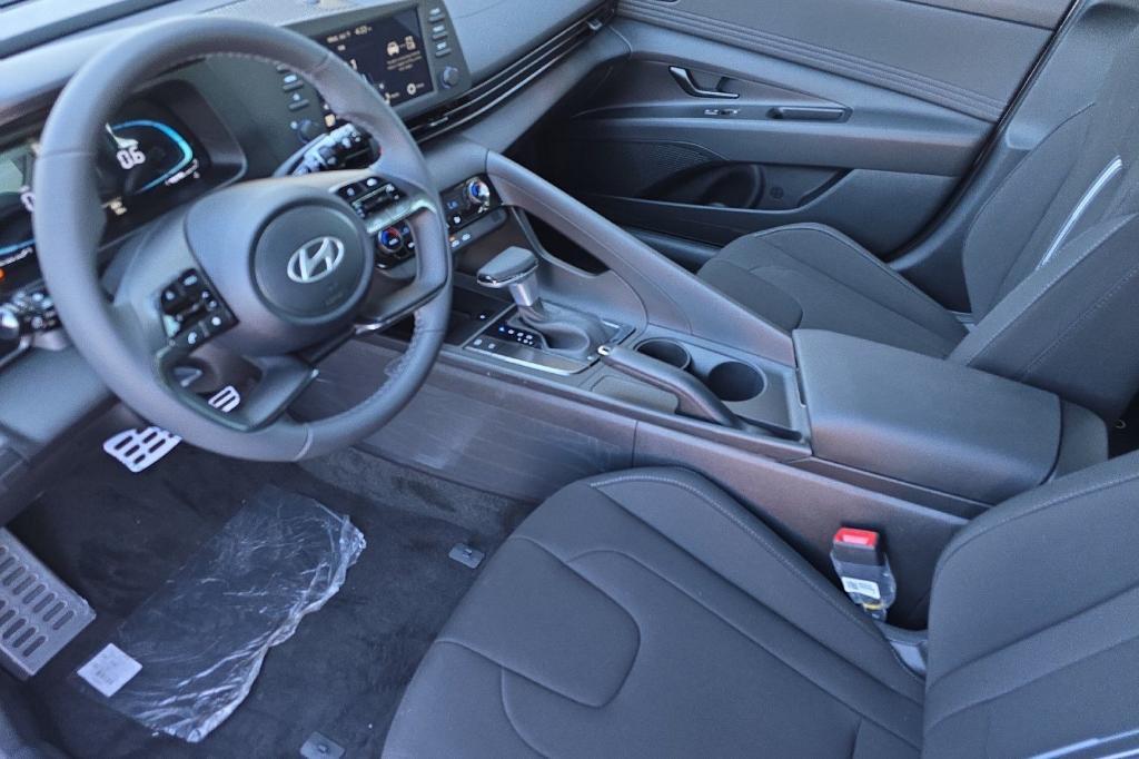 new 2025 Hyundai Elantra car, priced at $23,606