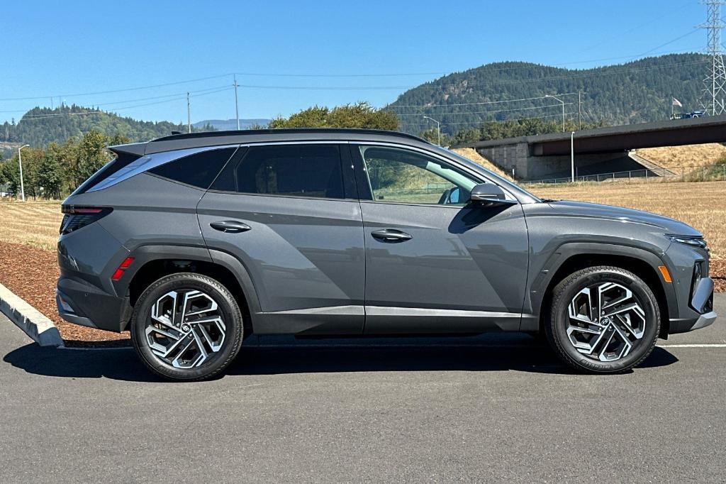 new 2025 Hyundai Tucson car, priced at $37,260
