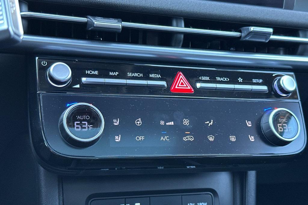 new 2025 Hyundai Tucson car, priced at $37,260