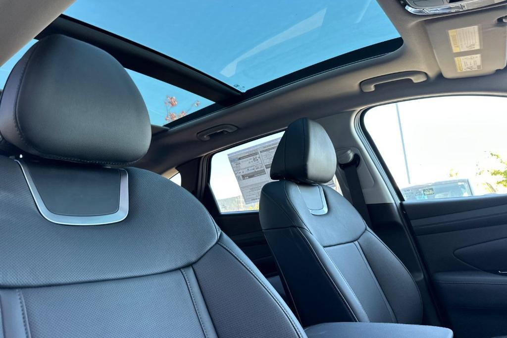 new 2025 Hyundai Tucson car, priced at $37,260