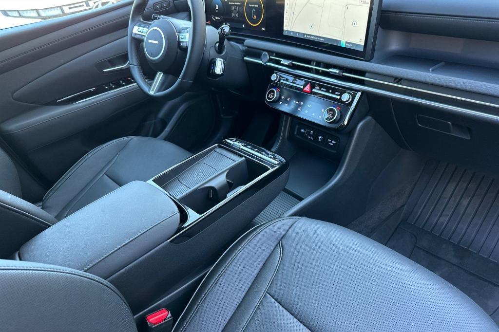 new 2025 Hyundai Tucson car, priced at $37,260