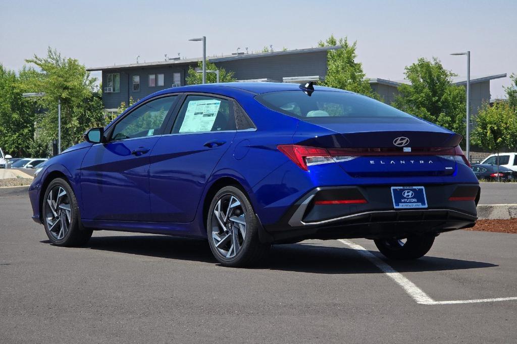new 2025 Hyundai ELANTRA HEV car, priced at $28,560