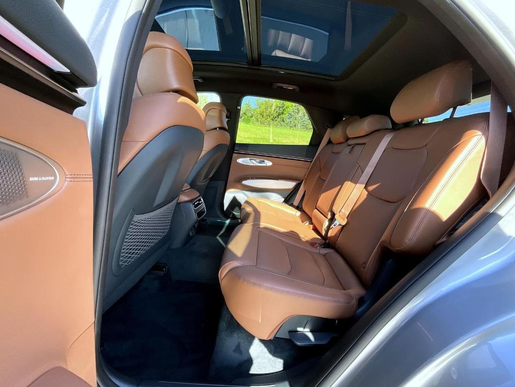 new 2026 Genesis GV70 car