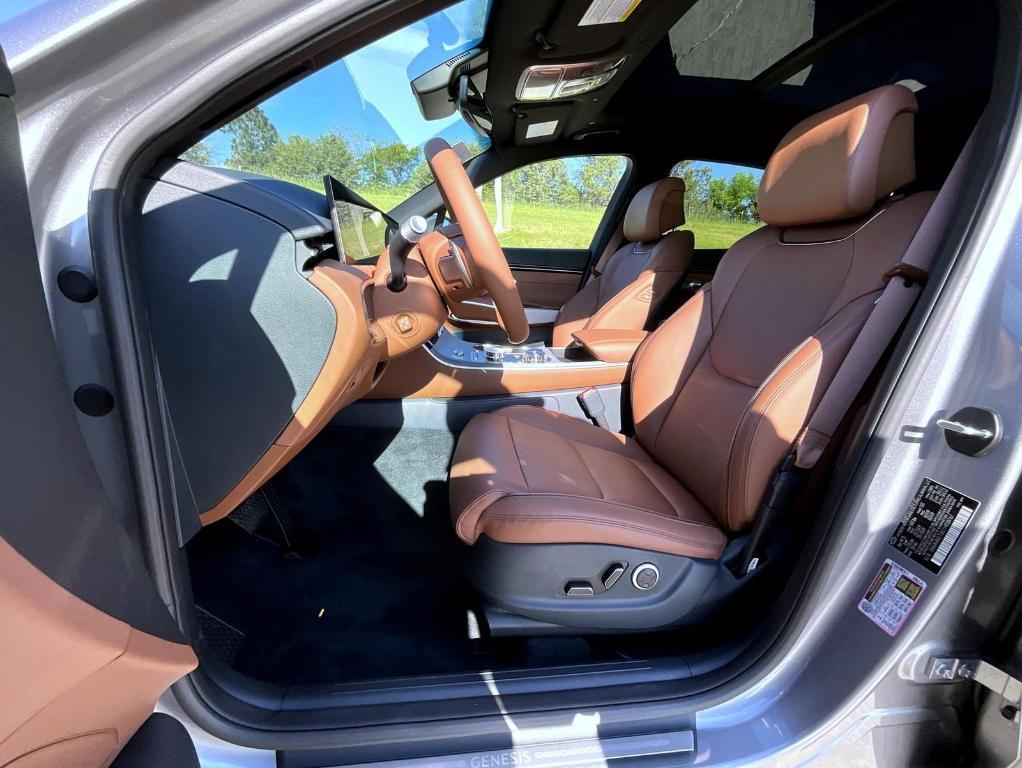 new 2026 Genesis GV70 car