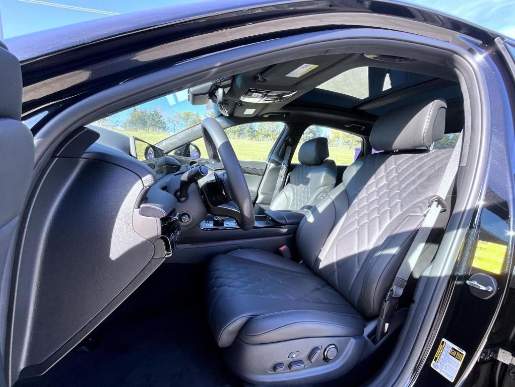 new 2026 Genesis G80 car, priced at $81,865