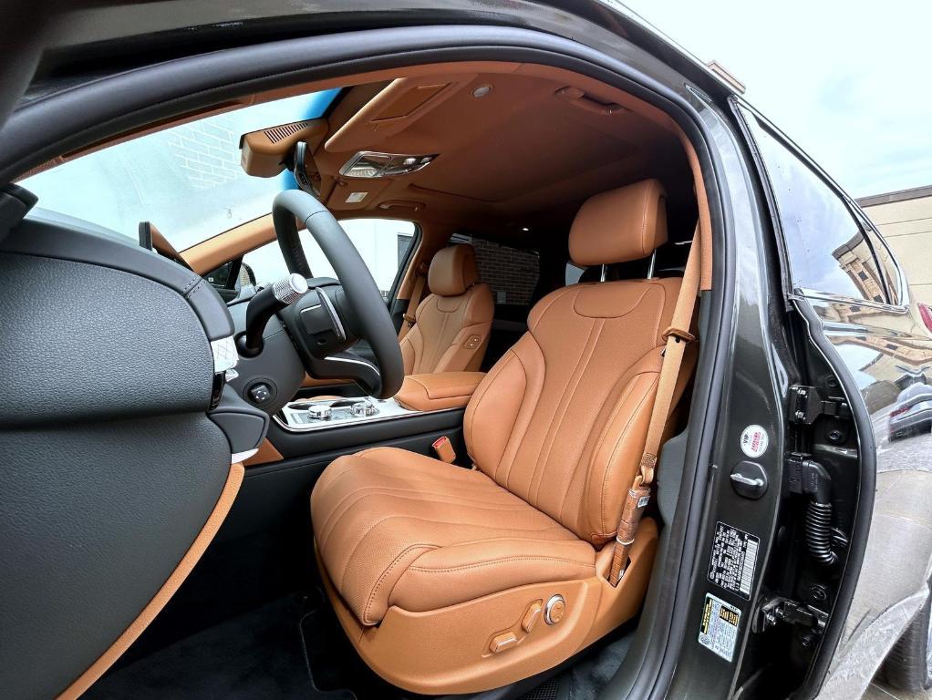 new 2025 Genesis GV80 car, priced at $69,065