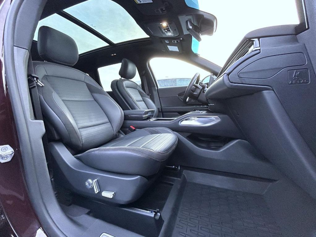 used 2024 Lincoln Nautilus car, priced at $52,999