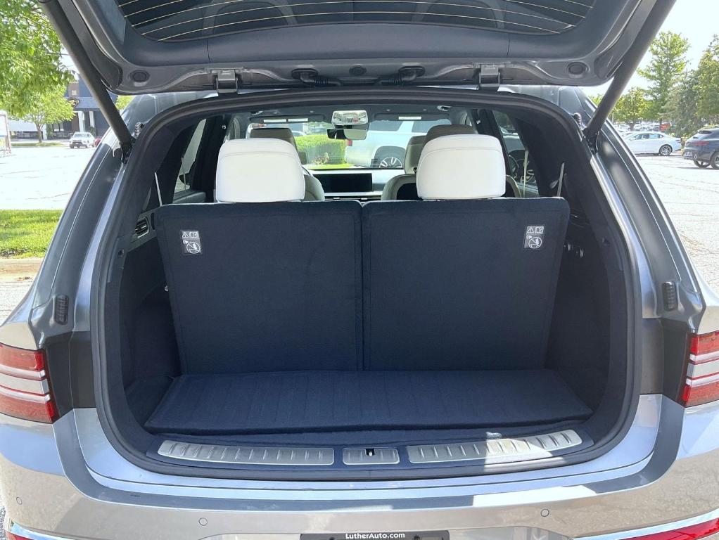 new 2026 Genesis GV80 car, priced at $85,470