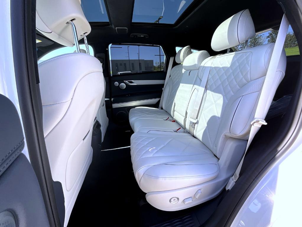 new 2025 Genesis GV80 car, priced at $82,685