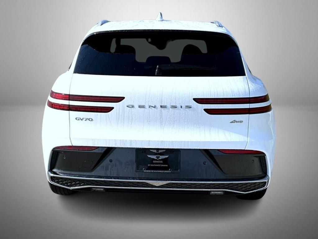 new 2026 Genesis GV70 car