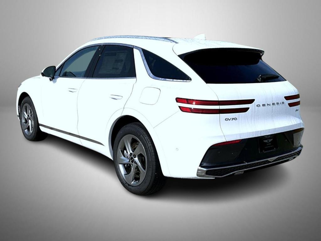 new 2026 Genesis GV70 car