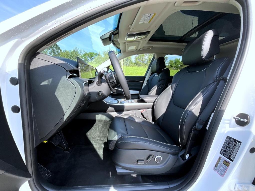 new 2026 Genesis GV70 car