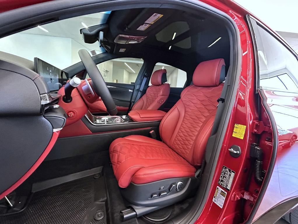 new 2025 Genesis GV80 Coupe car, priced at $88,255