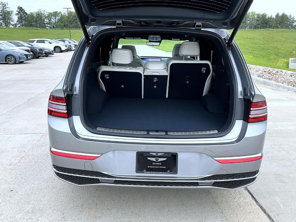 new 2025 Genesis GV80 car, priced at $82,700