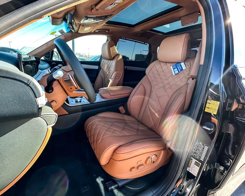 new 2025 Genesis GV80 car, priced at $76,548