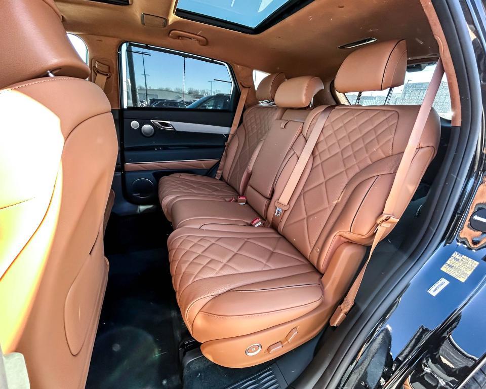 new 2025 Genesis GV80 car, priced at $76,548