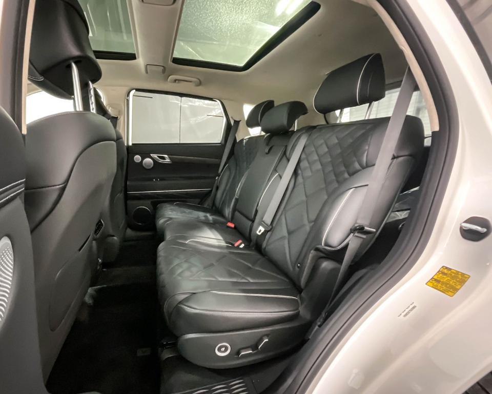 new 2025 Genesis GV80 car, priced at $76,289