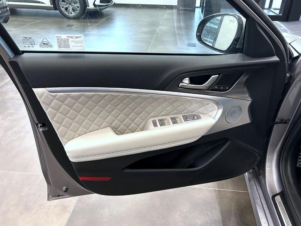 used 2025 Genesis G70 car, priced at $49,275
