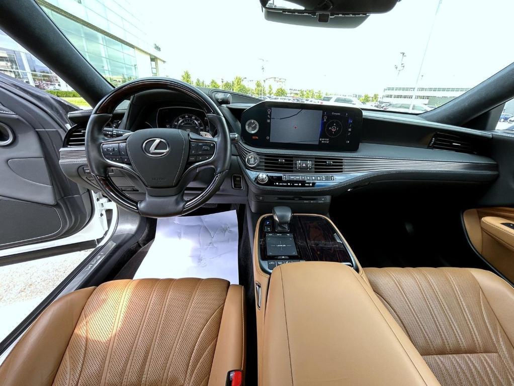 used 2022 Lexus LS 500 car, priced at $59,999