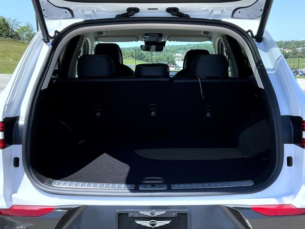 new 2026 Genesis GV70 car, priced at $50,480
