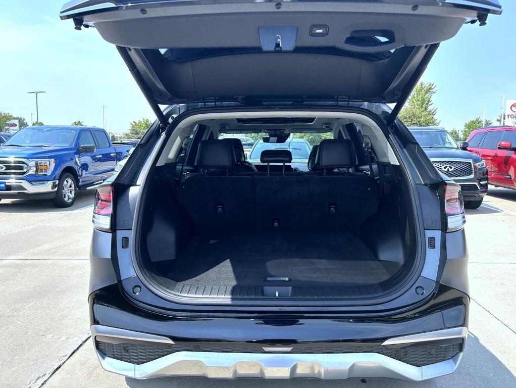 used 2023 Kia Sportage Hybrid car, priced at $28,699