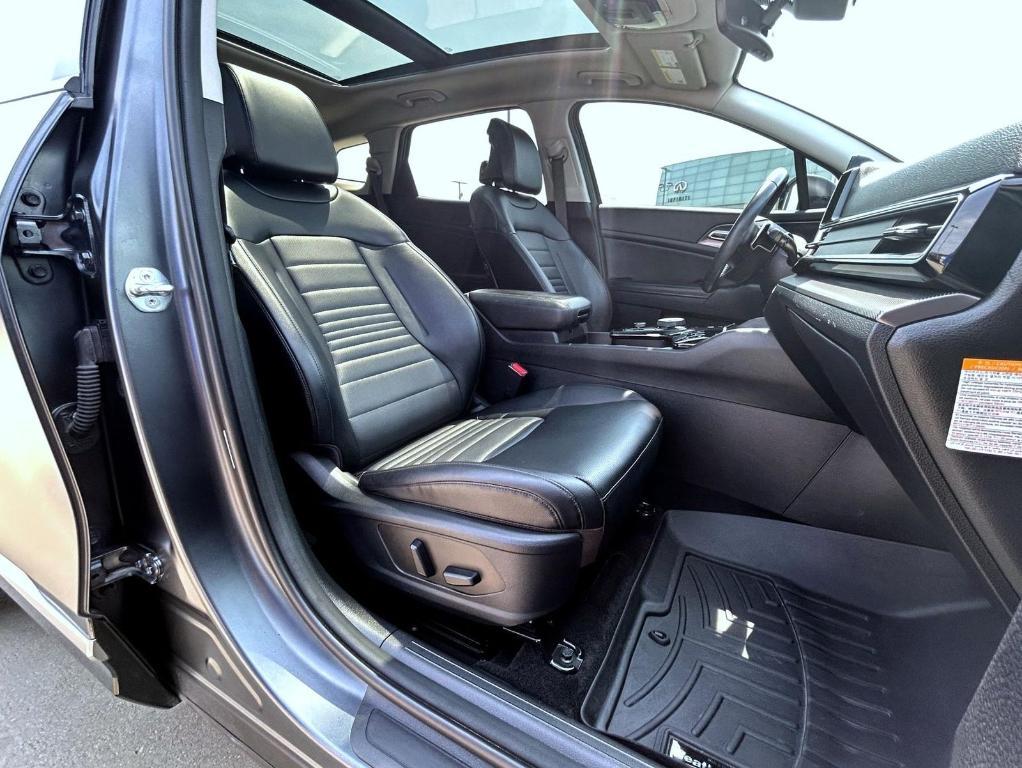 used 2023 Kia Sportage Hybrid car, priced at $28,699