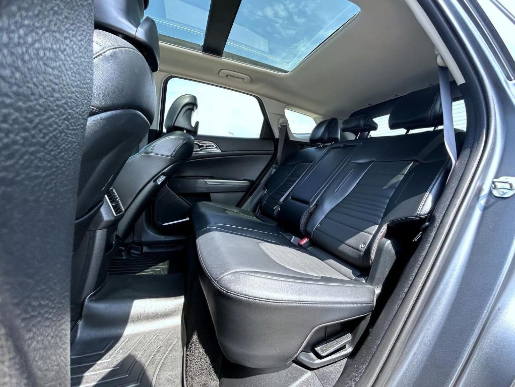 used 2023 Kia Sportage Hybrid car, priced at $28,699