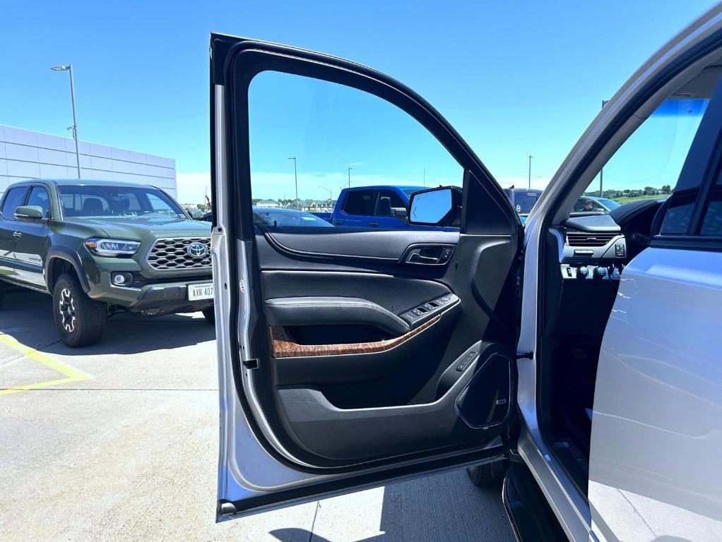 used 2019 Chevrolet Suburban car, priced at $39,699