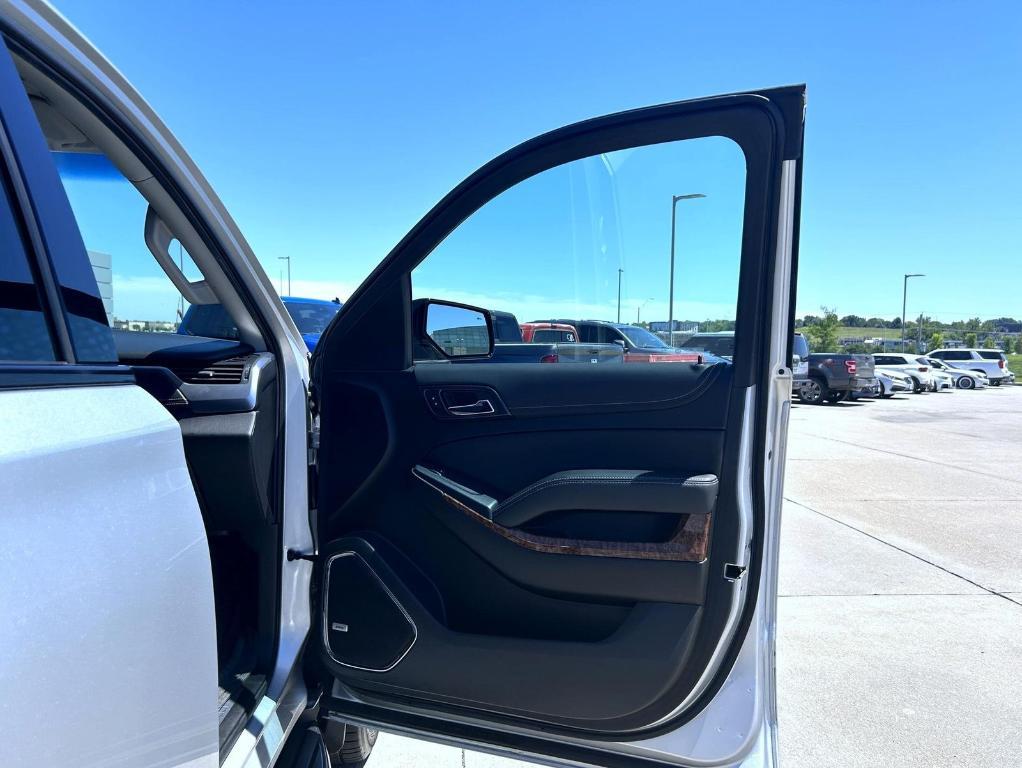used 2019 Chevrolet Suburban car, priced at $39,699