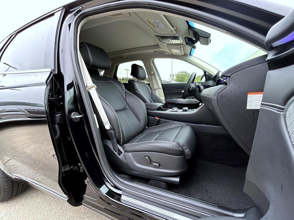 used 2026 Genesis Electrified GV70 car, priced at $59,999