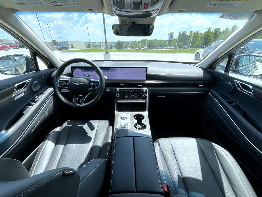 new 2025 Genesis GV80 car, priced at $75,450