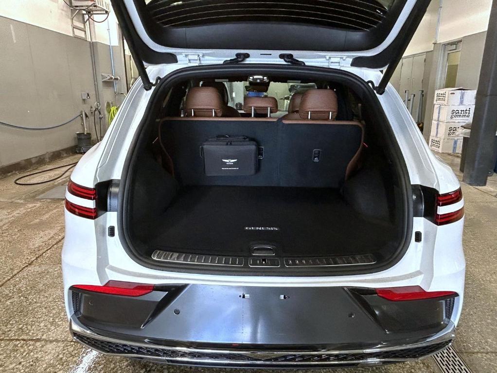 new 2026 Genesis GV70 car