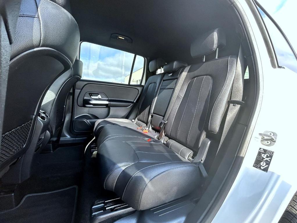 used 2024 Mercedes-Benz GLB 250 car, priced at $32,999