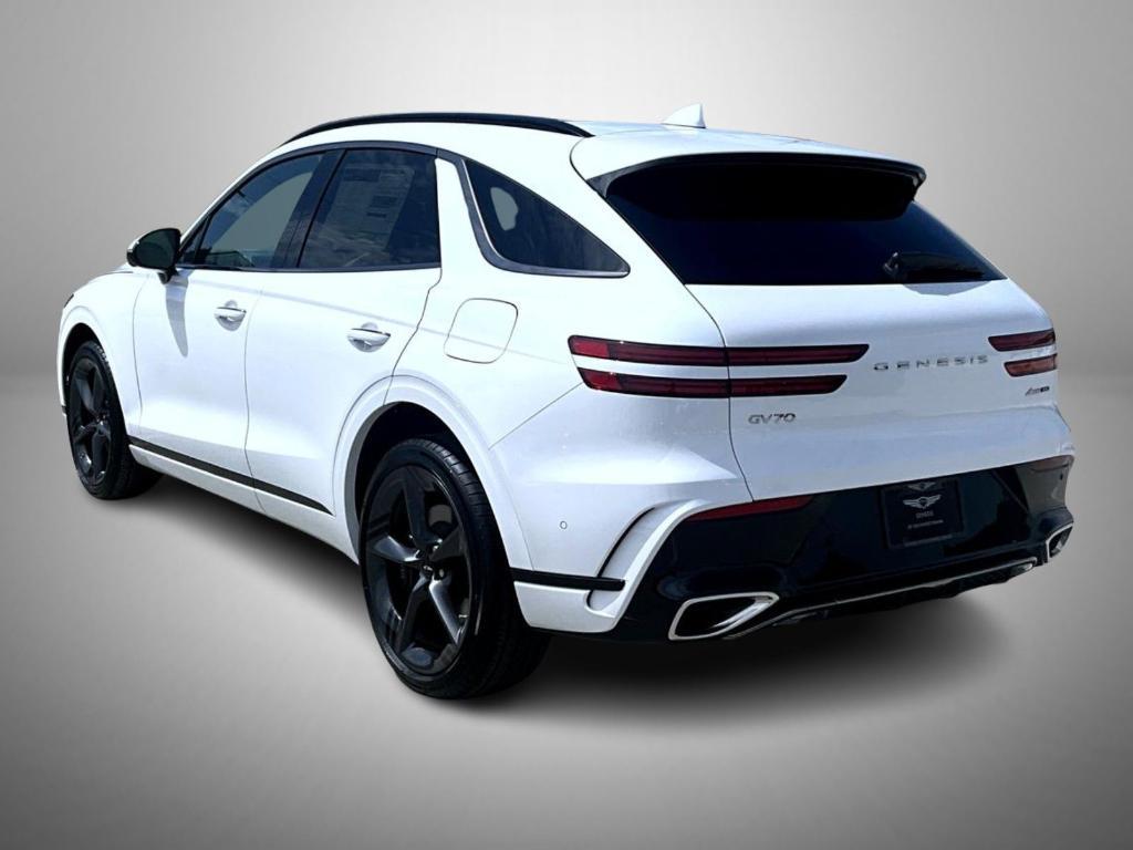 new 2026 Genesis GV70 car