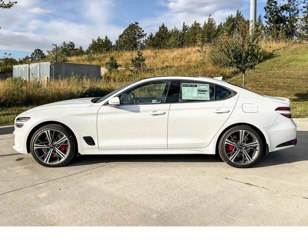 new 2025 Genesis G70 car, priced at $49,045