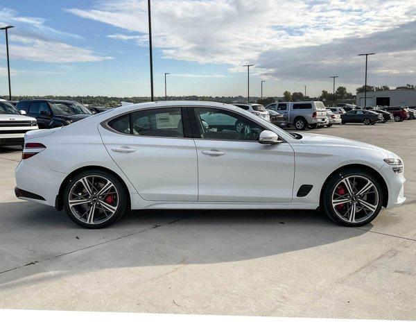 new 2025 Genesis G70 car, priced at $49,045