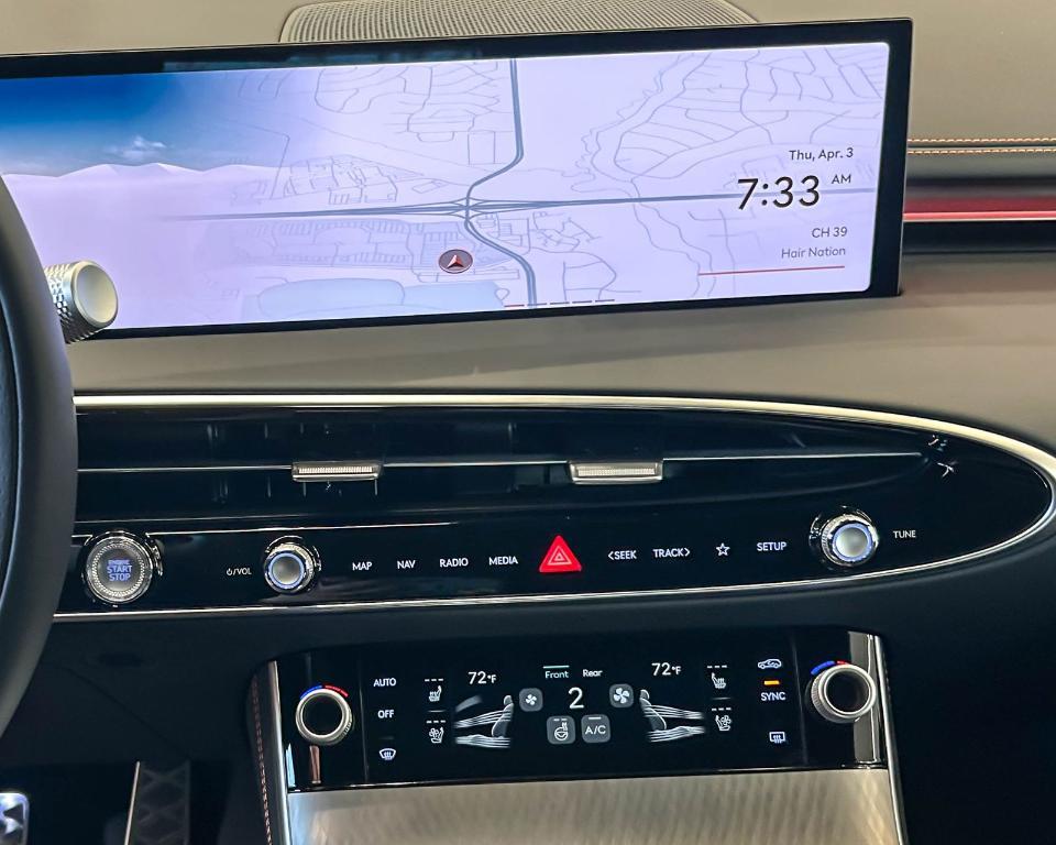 new 2026 Genesis GV70 car