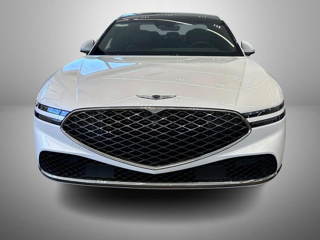 new 2025 Genesis G90 car, priced at $97,390