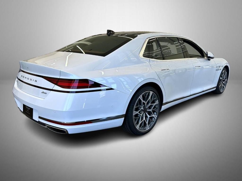 new 2025 Genesis G90 car, priced at $97,390