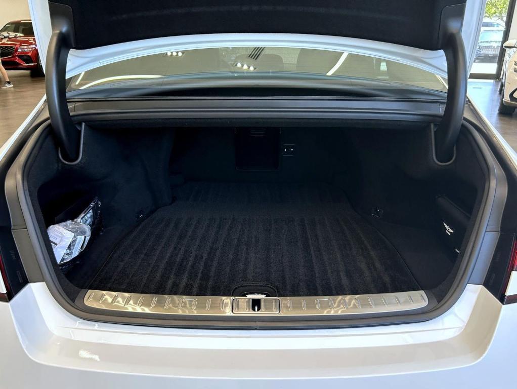 new 2025 Genesis G90 car, priced at $97,390
