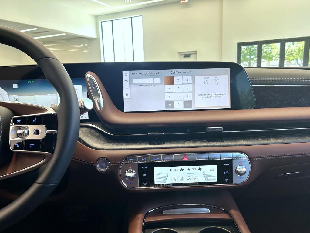 new 2025 Genesis G90 car, priced at $97,390
