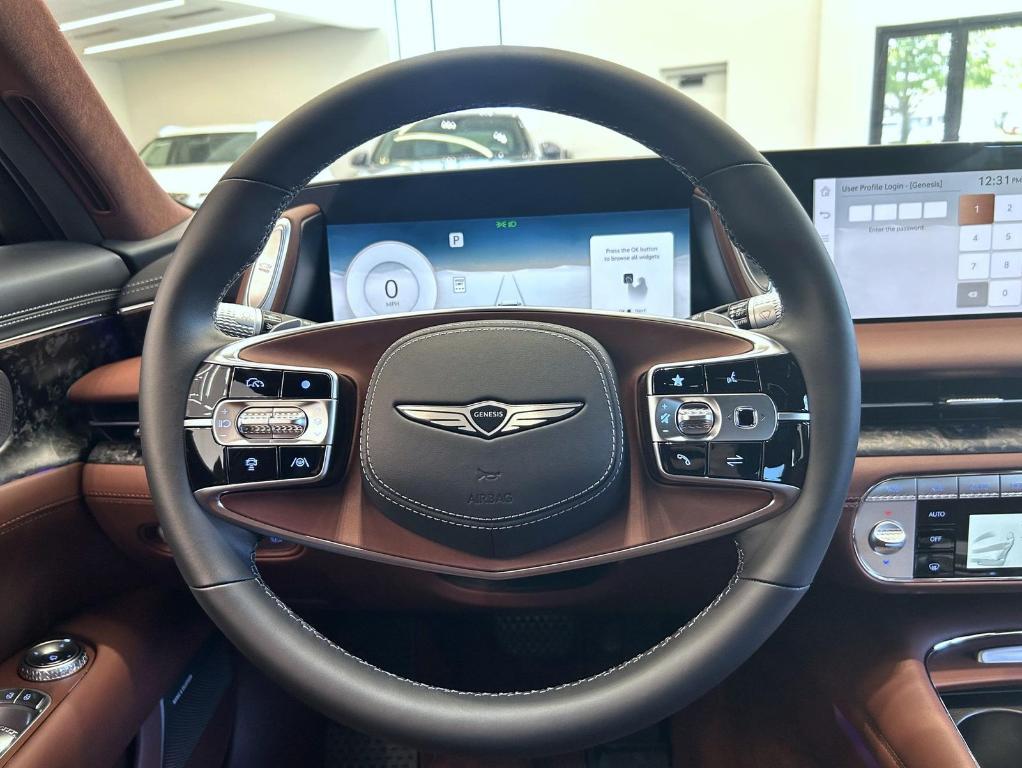 new 2025 Genesis G90 car, priced at $97,390