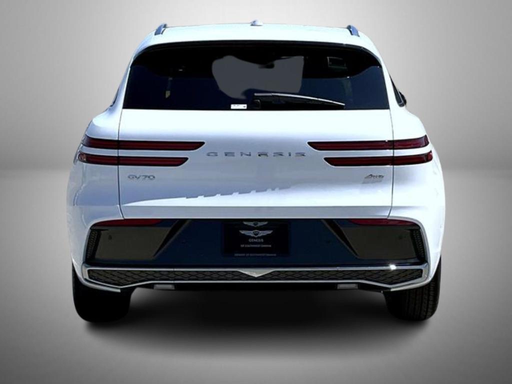 new 2026 Genesis GV70 car